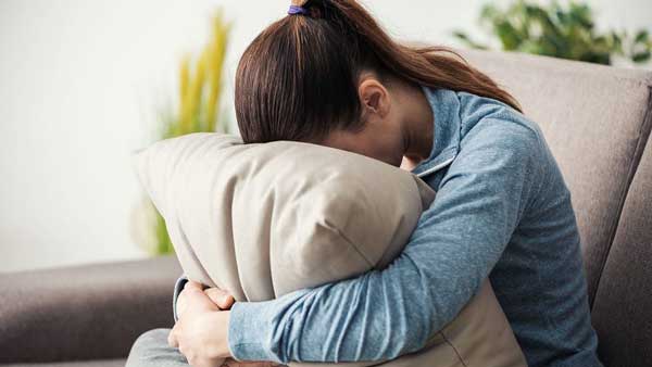 رفتار یک خانم با عرت نفس